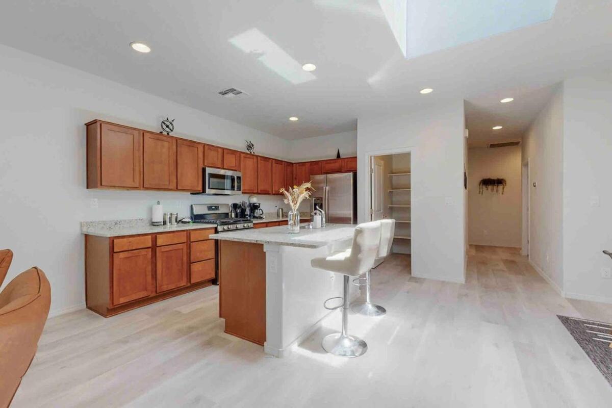 Modern Home 3Br Next To Airport, Netflix, Casino Albuquerque Exterior foto